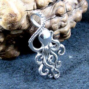 Solid 925 Sterling Silver Octopus w/ Tentacles Sea Kraken Slide Pendant for Men